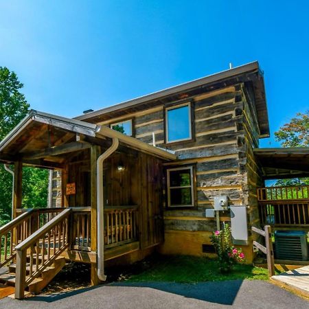 Sheriffs Cabin Gatlinburg Exterior photo